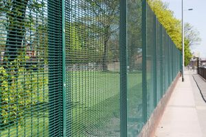 Mesh fencing Zenith